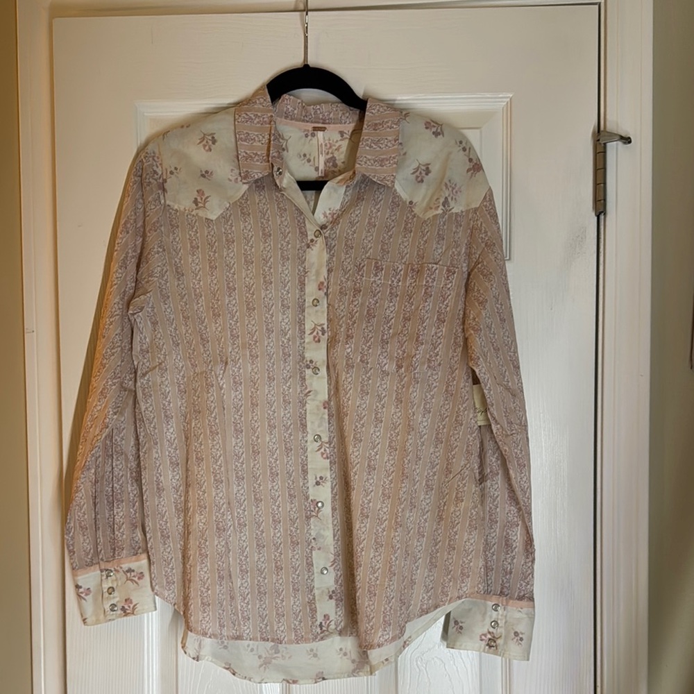 Free people Button up